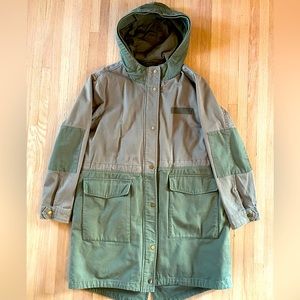 Gap two-tone cotton parka - L w/quilted liner